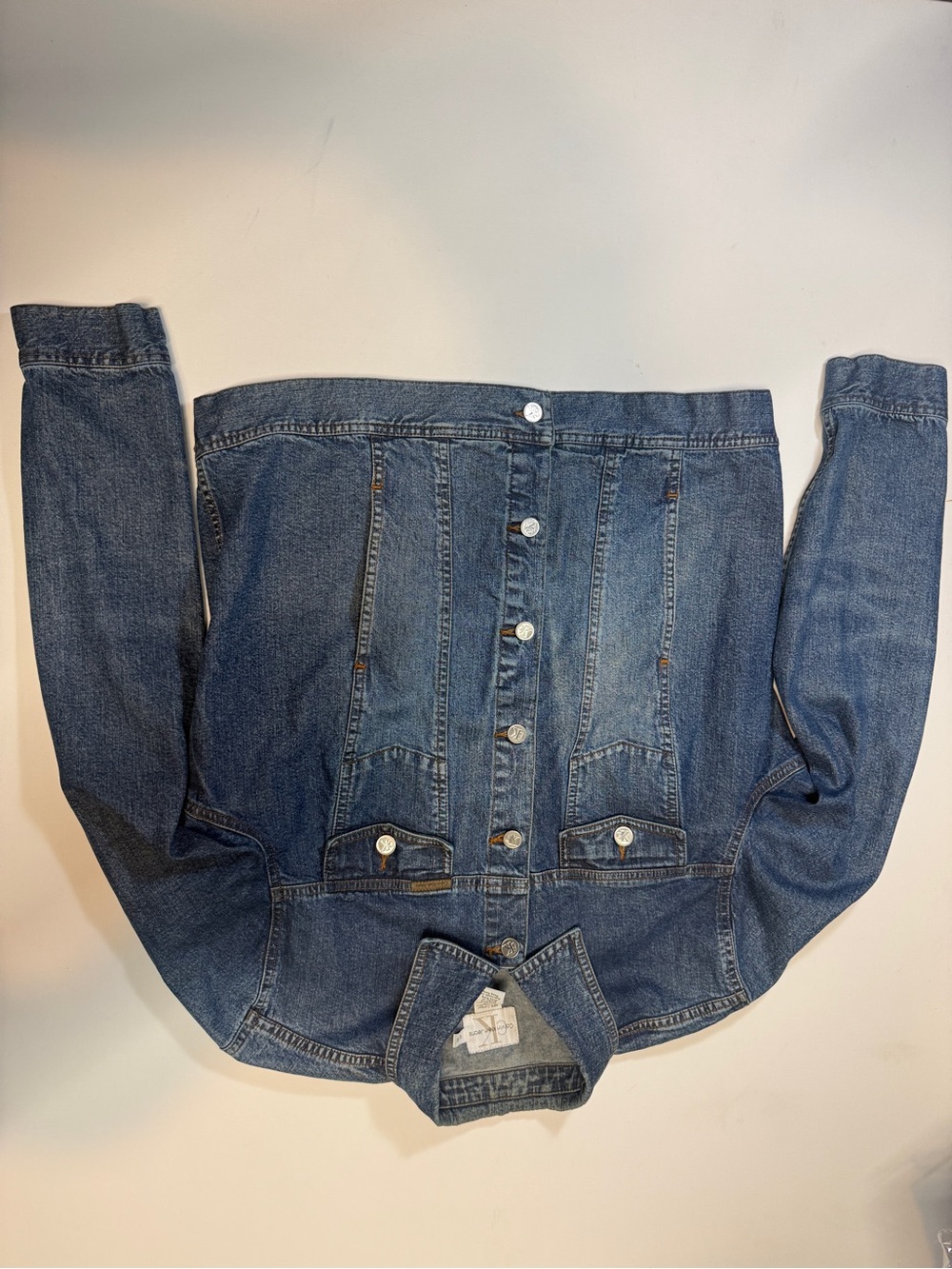 Calvin Klein Woman’s XL Jeans Classic Blue Denim Jacket
